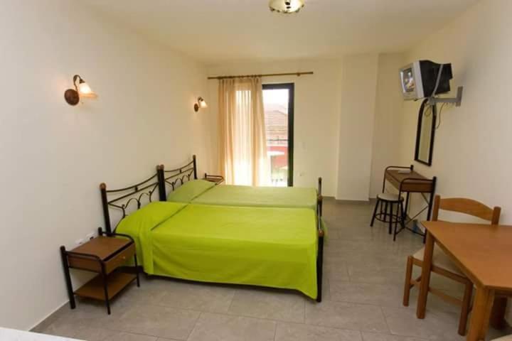 Ιωλκοσ Aparthotel Loutra Edipsou  Exterior photo